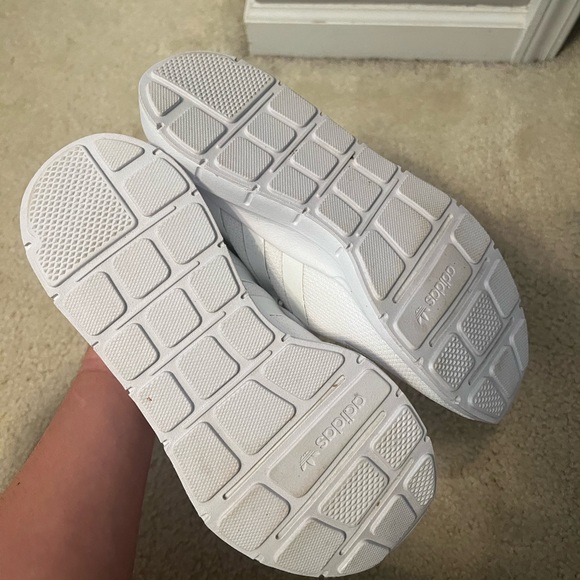 Women’s Adidas Swift Runs - Picture 3 of 3